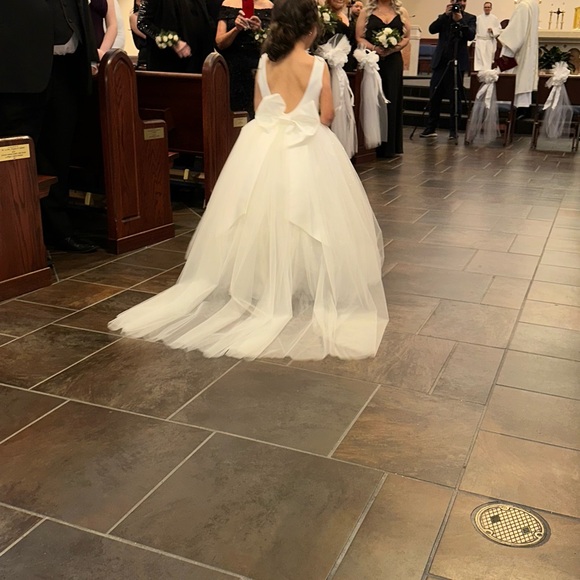 Ivory Flower Girl Dress with Detachable Train - Picture 4 of 6